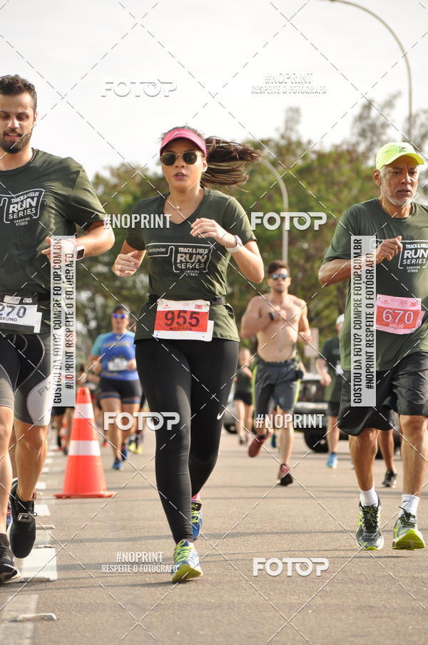 Buy your photos of the eventSANTANDER TRACK&FIELD RUN SERIES Shopping Vitria on Fotop