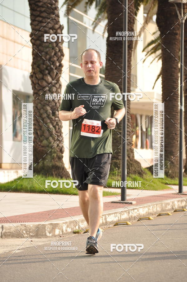Buy your photos of the eventSANTANDER TRACK&FIELD RUN SERIES Shopping Vitria on Fotop