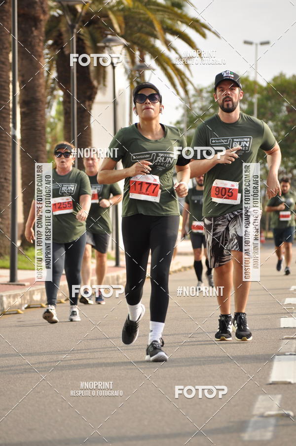 Buy your photos of the eventSANTANDER TRACK&FIELD RUN SERIES Shopping Vitria on Fotop