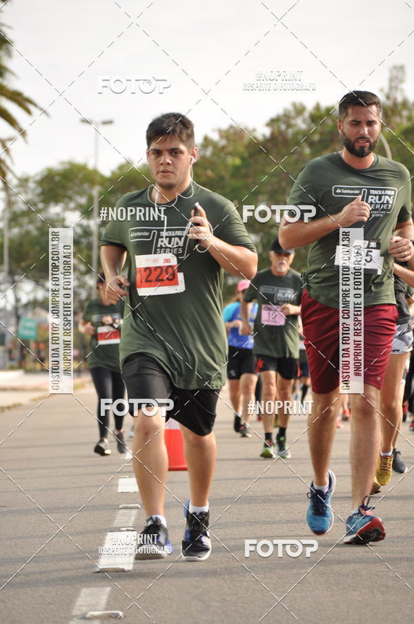 Buy your photos of the eventSANTANDER TRACK&FIELD RUN SERIES Shopping Vitria on Fotop