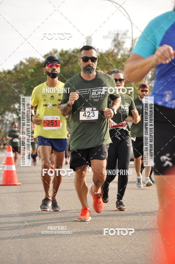 Buy your photos of the eventSANTANDER TRACK&FIELD RUN SERIES Shopping Vitria on Fotop