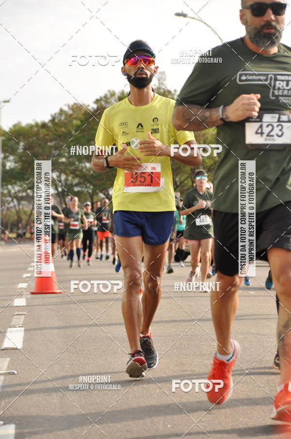 Buy your photos of the eventSANTANDER TRACK&FIELD RUN SERIES Shopping Vitria on Fotop