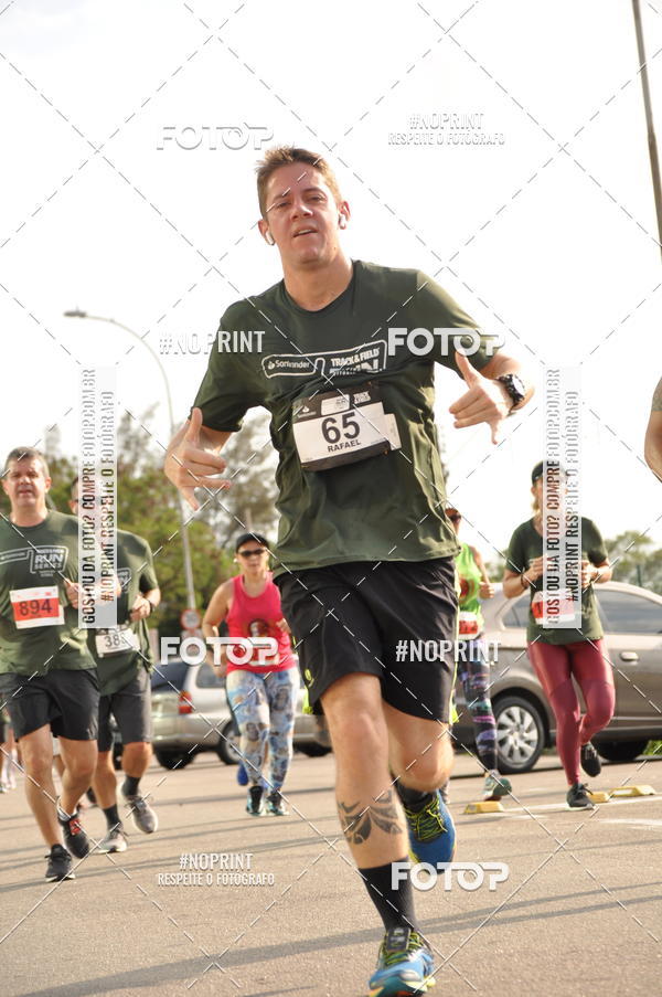 Buy your photos of the eventSANTANDER TRACK&FIELD RUN SERIES Shopping Vitria on Fotop