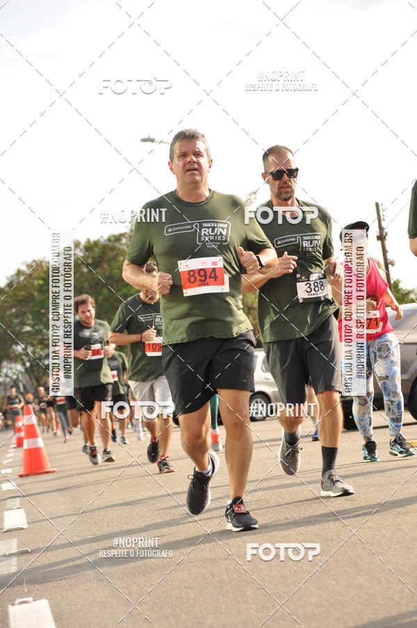 Buy your photos of the eventSANTANDER TRACK&FIELD RUN SERIES Shopping Vitria on Fotop