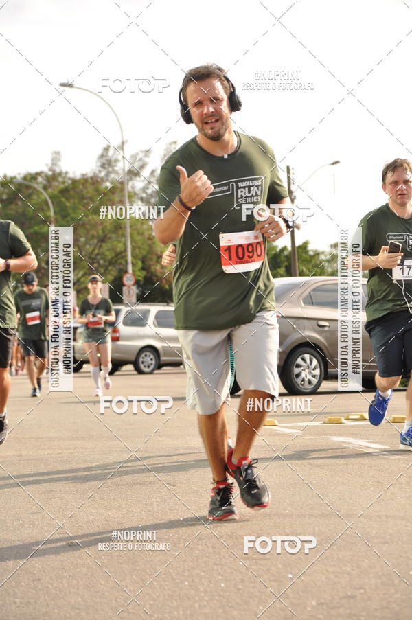 Buy your photos of the eventSANTANDER TRACK&FIELD RUN SERIES Shopping Vitria on Fotop