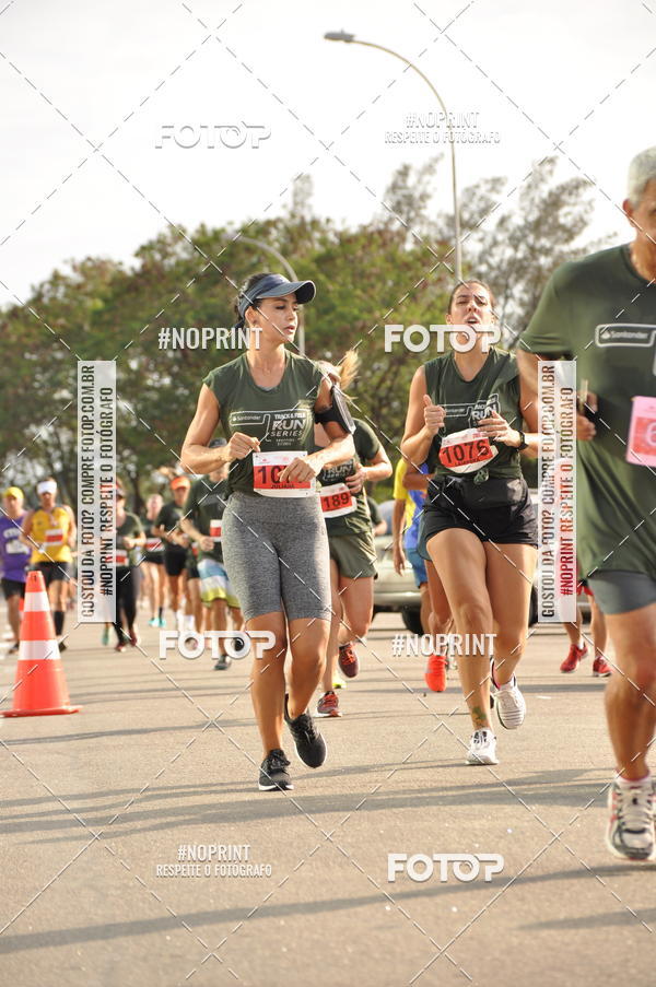 Buy your photos of the eventSANTANDER TRACK&FIELD RUN SERIES Shopping Vitria on Fotop
