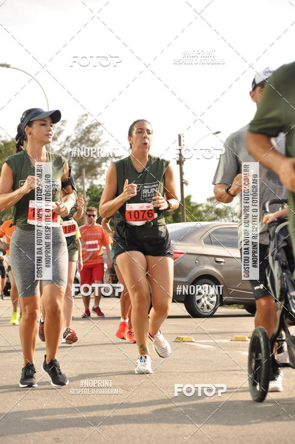 Buy your photos of the eventSANTANDER TRACK&FIELD RUN SERIES Shopping Vitria on Fotop
