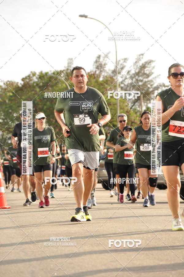 Buy your photos of the eventSANTANDER TRACK&FIELD RUN SERIES Shopping Vitria on Fotop