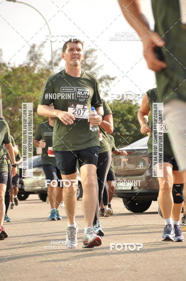 Buy your photos of the eventSANTANDER TRACK&FIELD RUN SERIES Shopping Vitria on Fotop