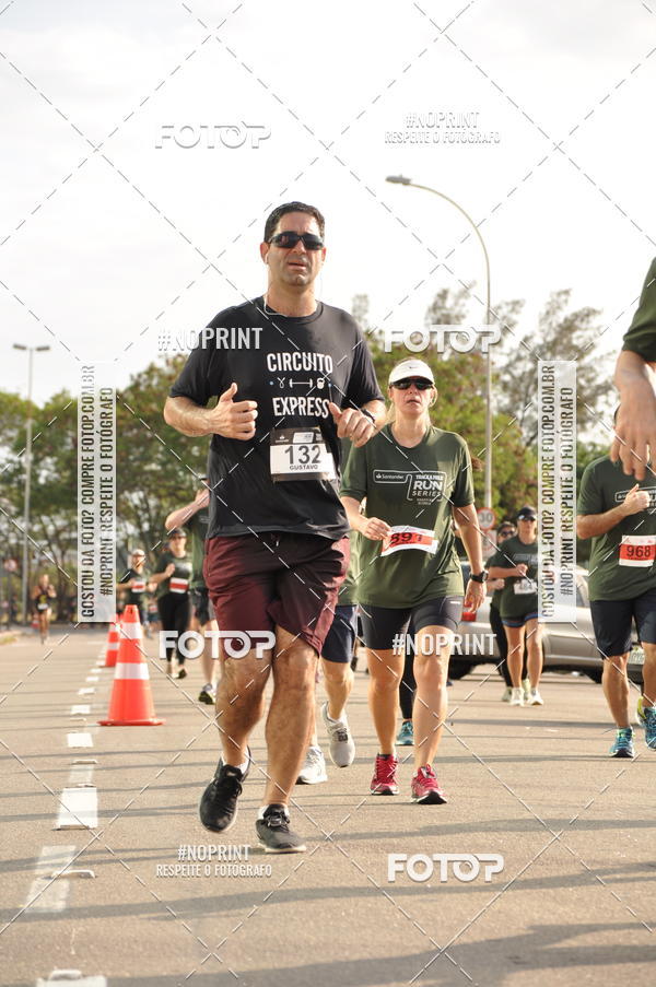 Buy your photos of the eventSANTANDER TRACK&FIELD RUN SERIES Shopping Vitria on Fotop