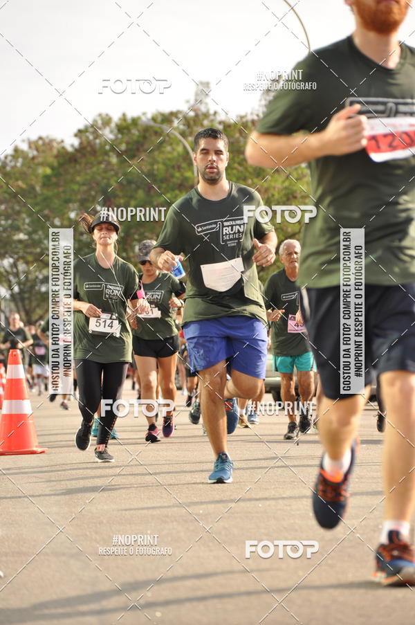 Buy your photos of the eventSANTANDER TRACK&FIELD RUN SERIES Shopping Vitria on Fotop