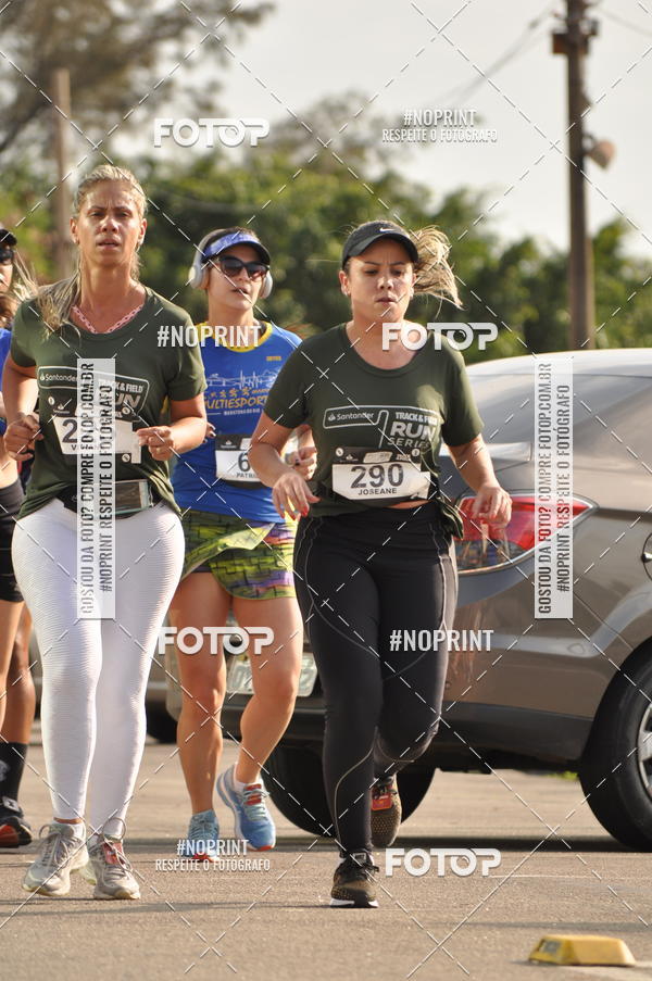 Buy your photos of the eventSANTANDER TRACK&FIELD RUN SERIES Shopping Vitria on Fotop