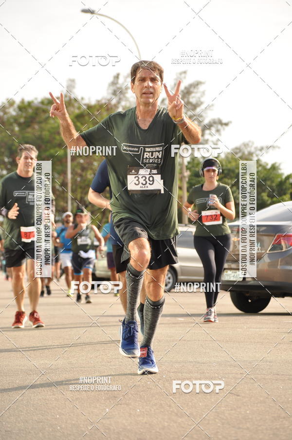 Buy your photos of the eventSANTANDER TRACK&FIELD RUN SERIES Shopping Vitria on Fotop