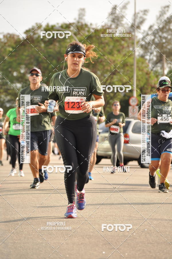 Buy your photos of the eventSANTANDER TRACK&FIELD RUN SERIES Shopping Vitria on Fotop