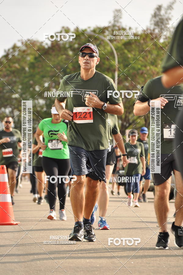 Buy your photos of the eventSANTANDER TRACK&FIELD RUN SERIES Shopping Vitria on Fotop