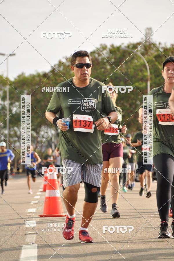 Buy your photos of the eventSANTANDER TRACK&FIELD RUN SERIES Shopping Vitria on Fotop