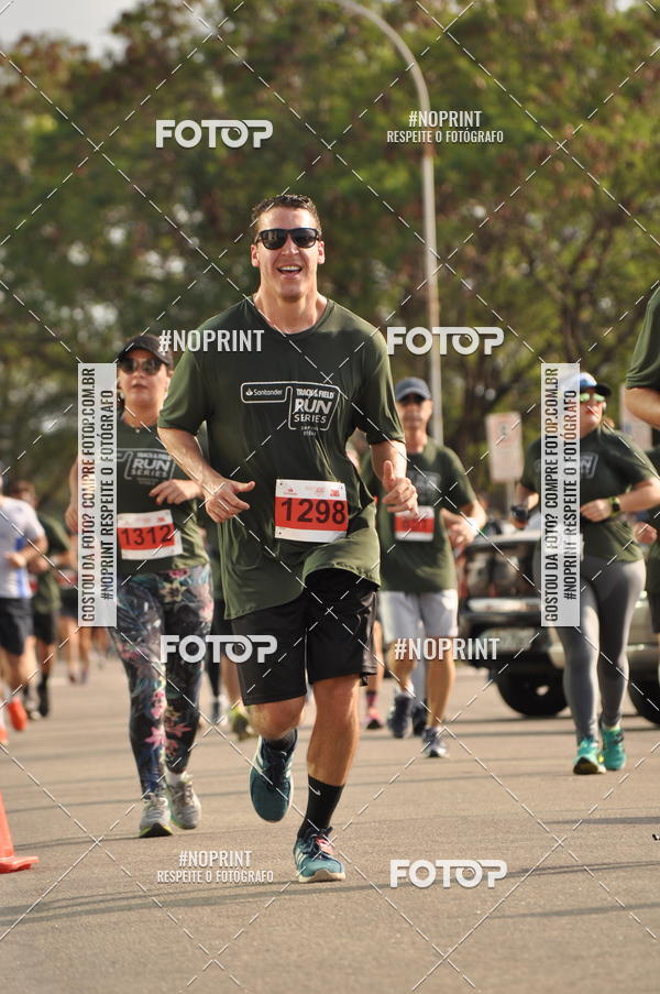 Buy your photos of the eventSANTANDER TRACK&FIELD RUN SERIES Shopping Vitria on Fotop