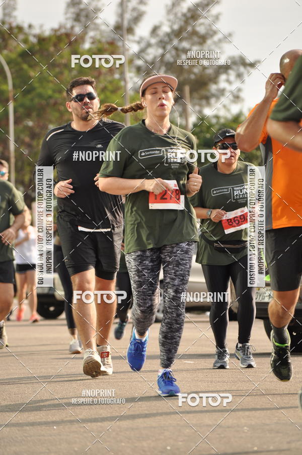 Buy your photos of the eventSANTANDER TRACK&FIELD RUN SERIES Shopping Vitria on Fotop