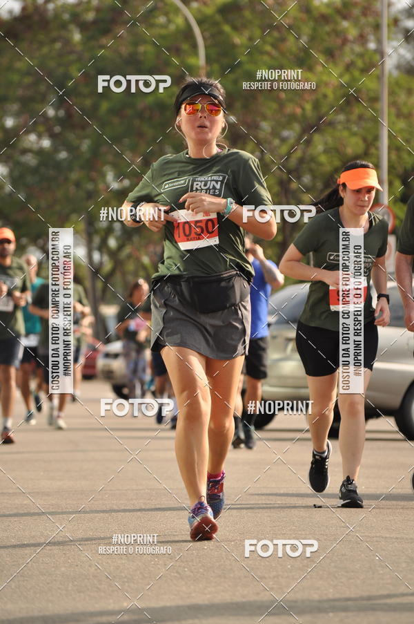 Buy your photos of the eventSANTANDER TRACK&FIELD RUN SERIES Shopping Vitria on Fotop