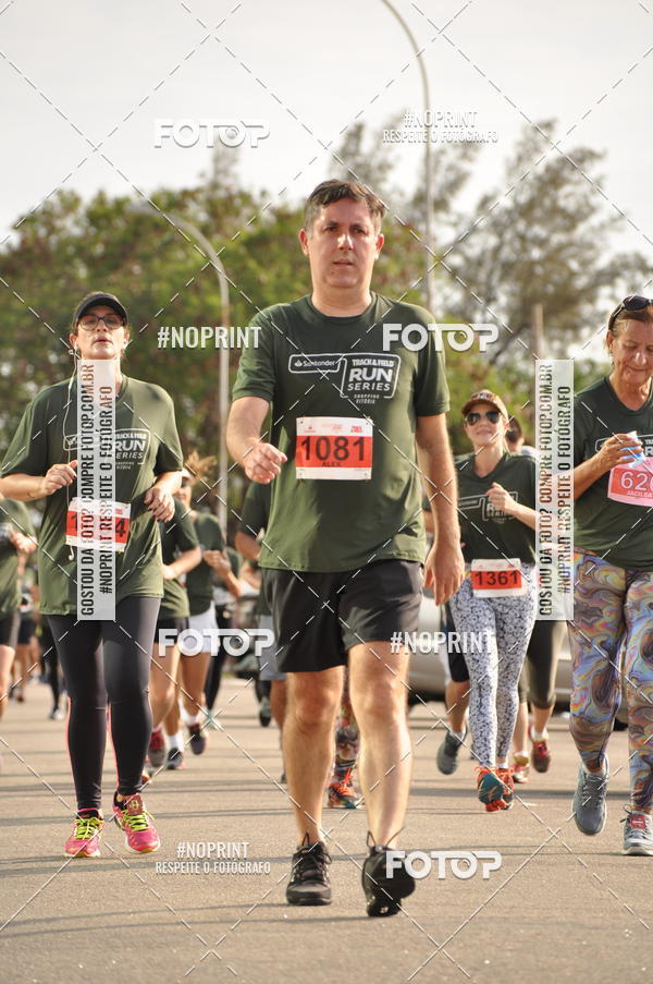 Buy your photos of the eventSANTANDER TRACK&FIELD RUN SERIES Shopping Vitria on Fotop