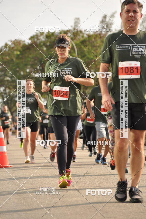 Buy your photos of the eventSANTANDER TRACK&FIELD RUN SERIES Shopping Vitria on Fotop