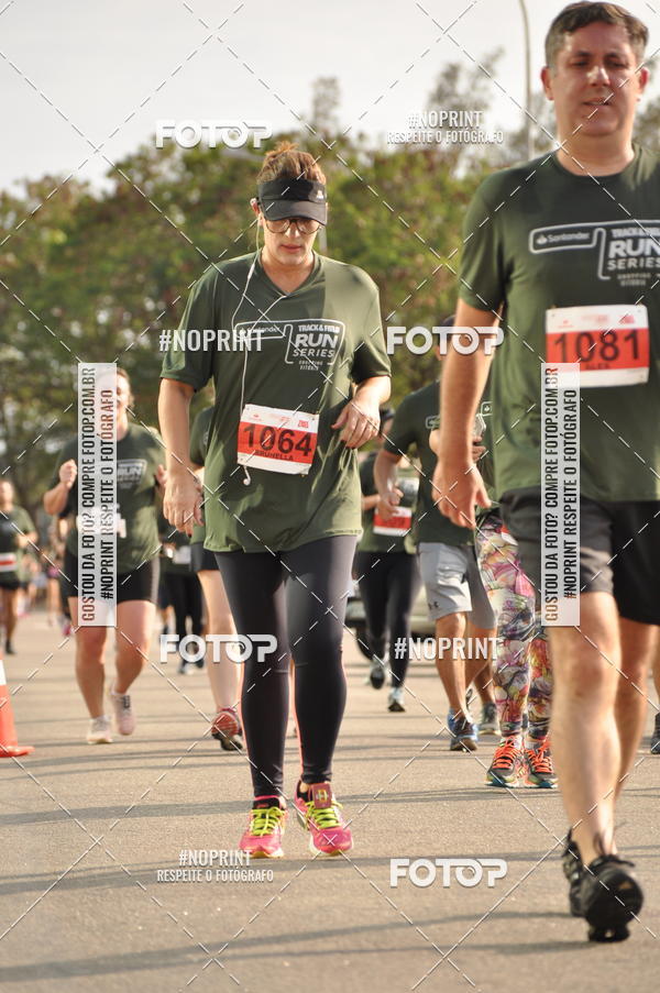 Buy your photos of the eventSANTANDER TRACK&FIELD RUN SERIES Shopping Vitria on Fotop