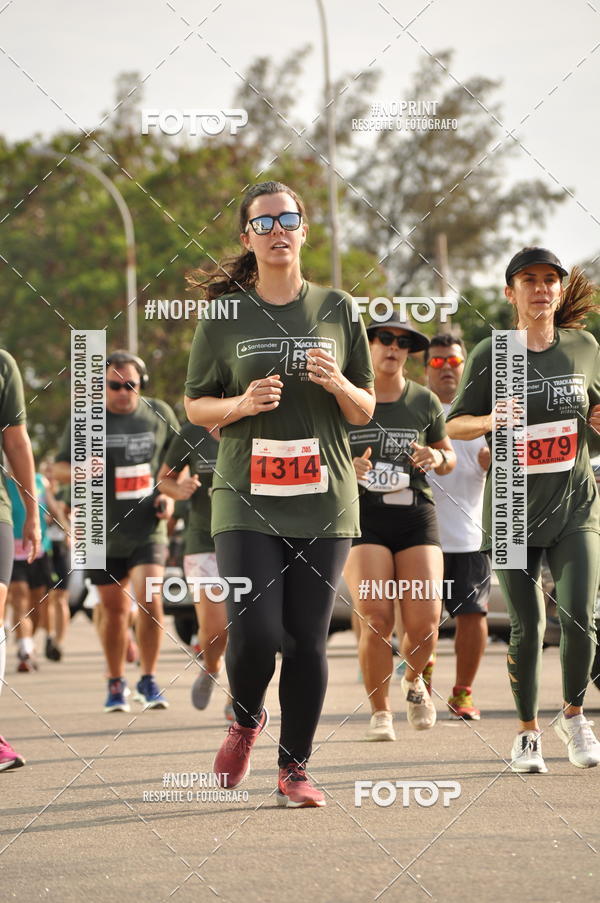 Buy your photos of the eventSANTANDER TRACK&FIELD RUN SERIES Shopping Vitria on Fotop