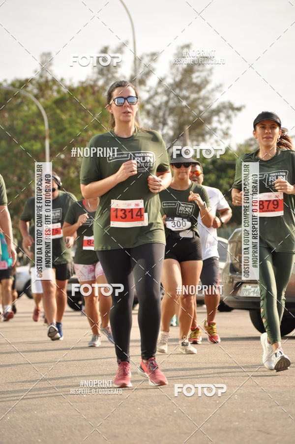 Buy your photos of the eventSANTANDER TRACK&FIELD RUN SERIES Shopping Vitria on Fotop