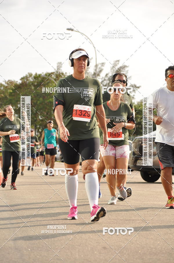 Buy your photos of the eventSANTANDER TRACK&FIELD RUN SERIES Shopping Vitria on Fotop