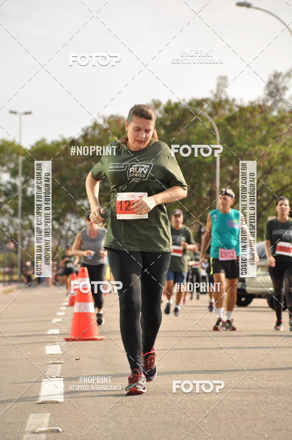 Buy your photos of the eventSANTANDER TRACK&FIELD RUN SERIES Shopping Vitria on Fotop