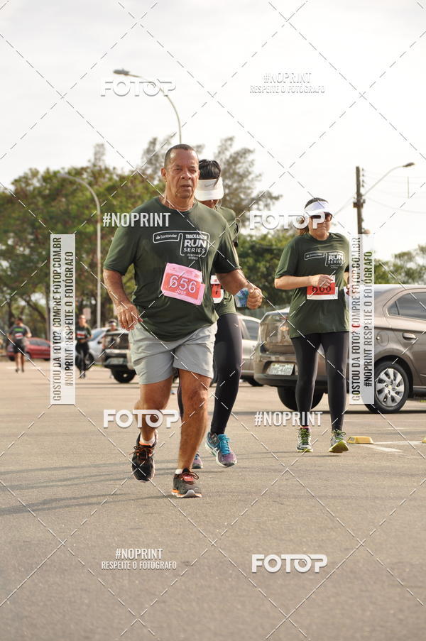 Buy your photos of the eventSANTANDER TRACK&FIELD RUN SERIES Shopping Vitria on Fotop