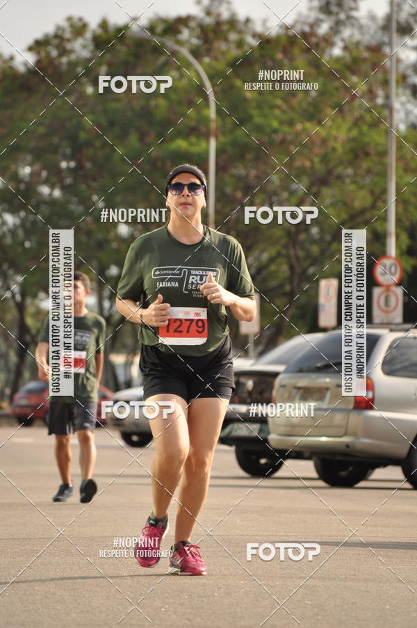 Buy your photos of the eventSANTANDER TRACK&FIELD RUN SERIES Shopping Vitria on Fotop
