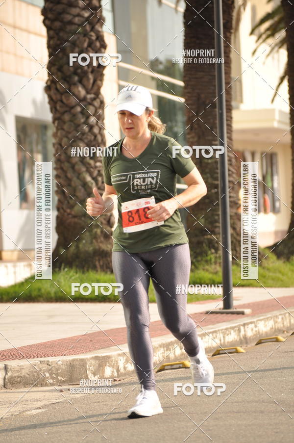 Buy your photos of the eventSANTANDER TRACK&FIELD RUN SERIES Shopping Vitria on Fotop