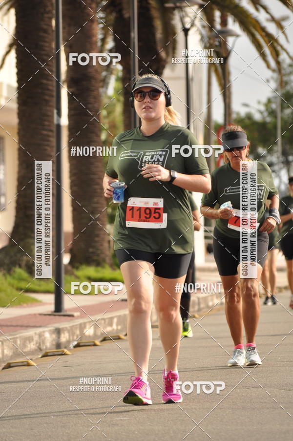 Buy your photos of the eventSANTANDER TRACK&FIELD RUN SERIES Shopping Vitria on Fotop