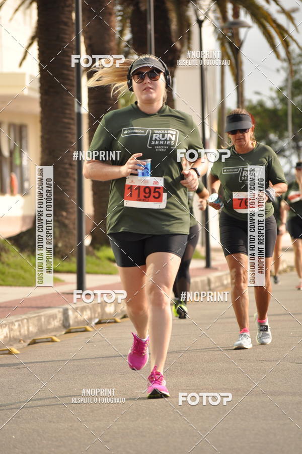 Buy your photos of the eventSANTANDER TRACK&FIELD RUN SERIES Shopping Vitria on Fotop