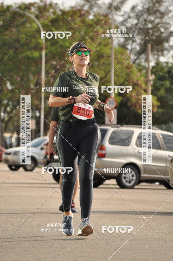 Buy your photos of the eventSANTANDER TRACK&FIELD RUN SERIES Shopping Vitria on Fotop