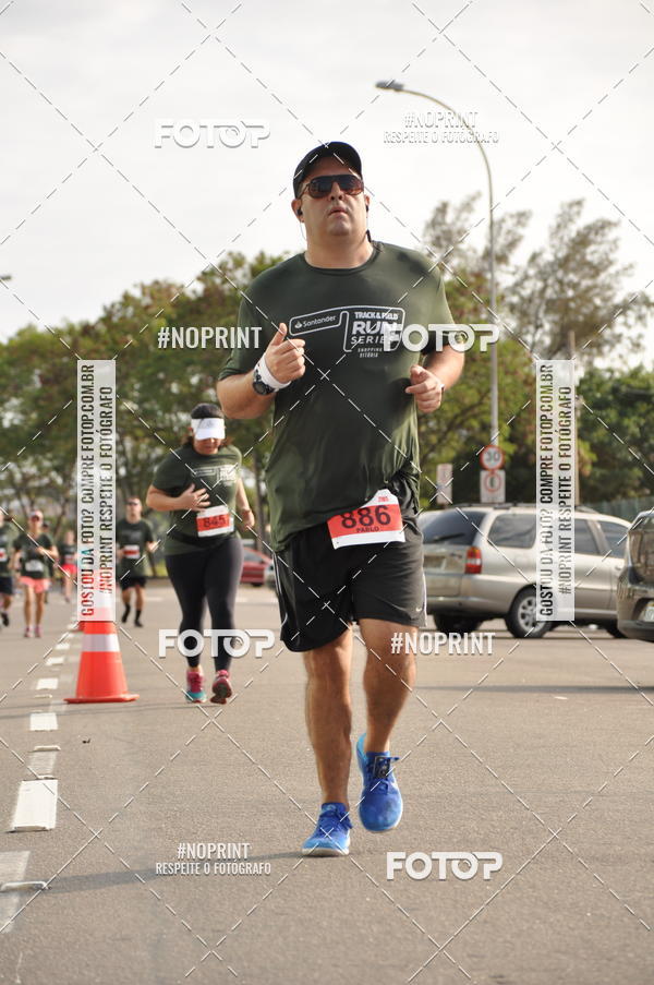 Buy your photos of the eventSANTANDER TRACK&FIELD RUN SERIES Shopping Vitria on Fotop