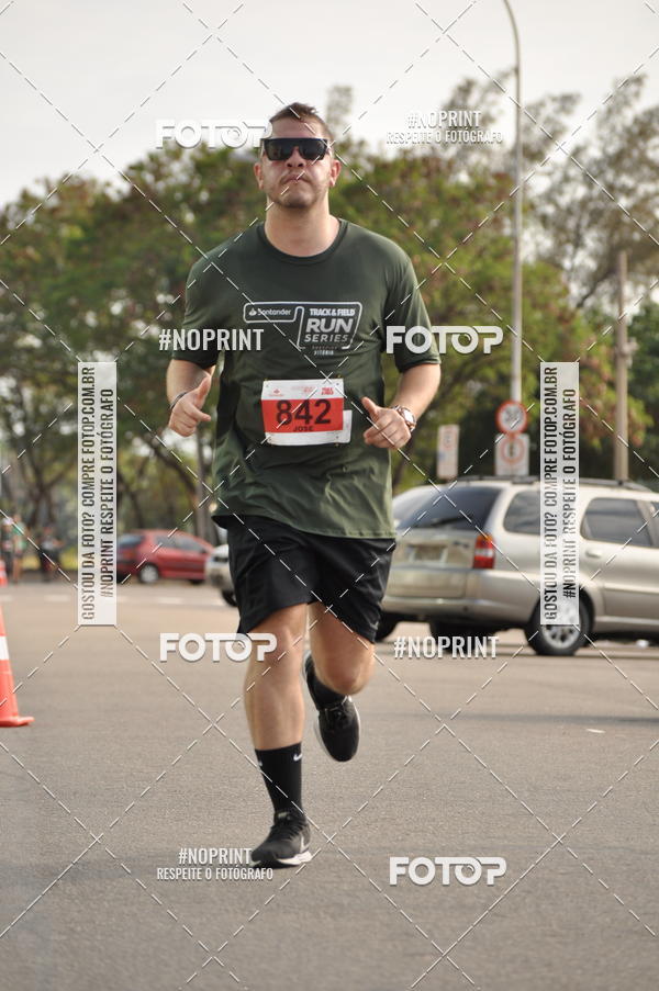 Buy your photos of the eventSANTANDER TRACK&FIELD RUN SERIES Shopping Vitria on Fotop