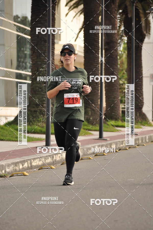 Buy your photos of the eventSANTANDER TRACK&FIELD RUN SERIES Shopping Vitria on Fotop