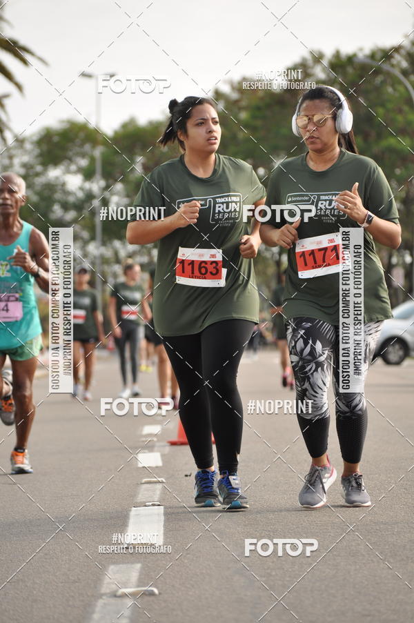 Buy your photos of the eventSANTANDER TRACK&FIELD RUN SERIES Shopping Vitria on Fotop