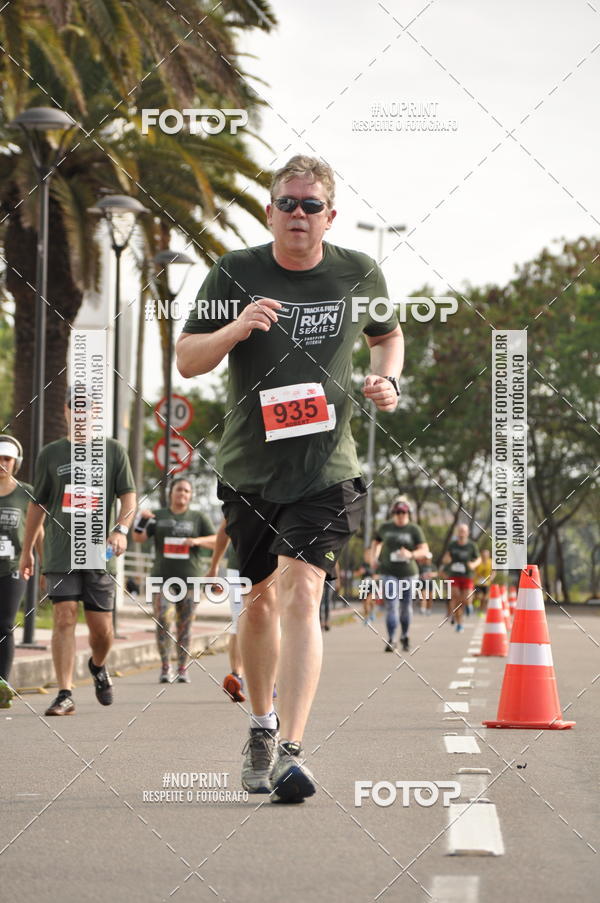 Buy your photos of the eventSANTANDER TRACK&FIELD RUN SERIES Shopping Vitria on Fotop