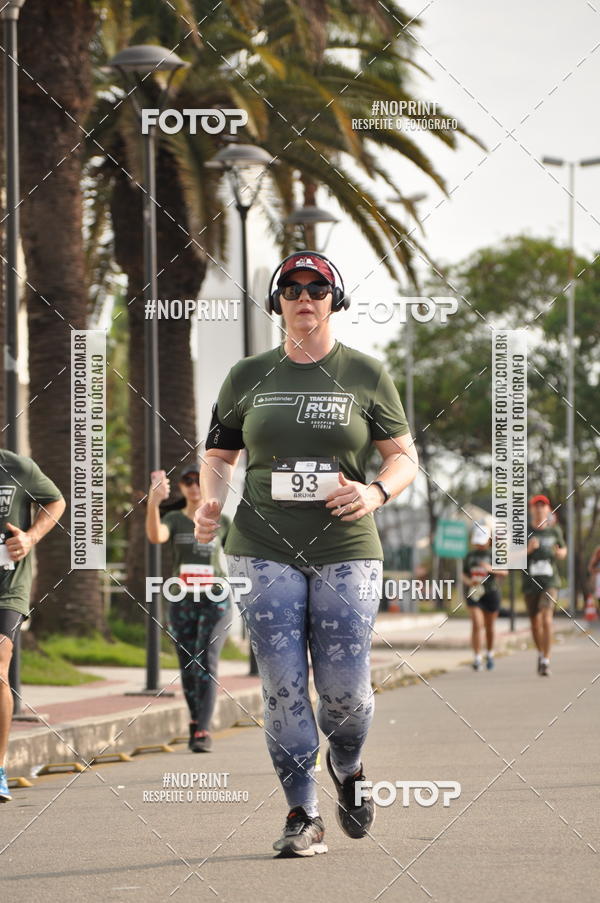 Buy your photos of the eventSANTANDER TRACK&FIELD RUN SERIES Shopping Vitria on Fotop