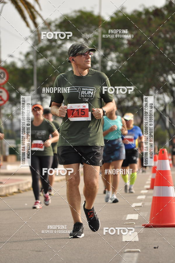Buy your photos of the eventSANTANDER TRACK&FIELD RUN SERIES Shopping Vitria on Fotop