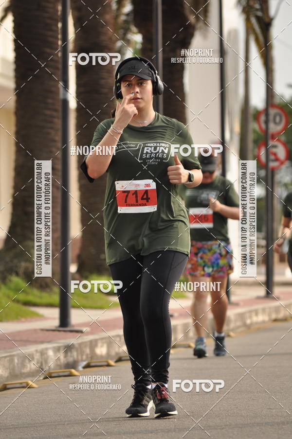 Buy your photos of the eventSANTANDER TRACK&FIELD RUN SERIES Shopping Vitria on Fotop