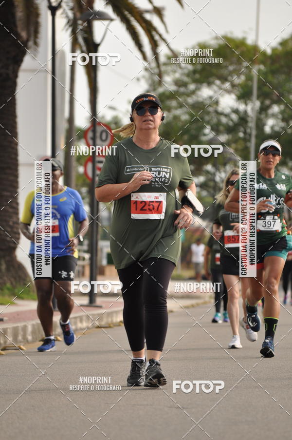 Buy your photos of the eventSANTANDER TRACK&FIELD RUN SERIES Shopping Vitria on Fotop