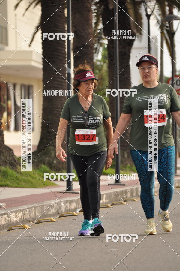 Buy your photos of the eventSANTANDER TRACK&FIELD RUN SERIES Shopping Vitria on Fotop