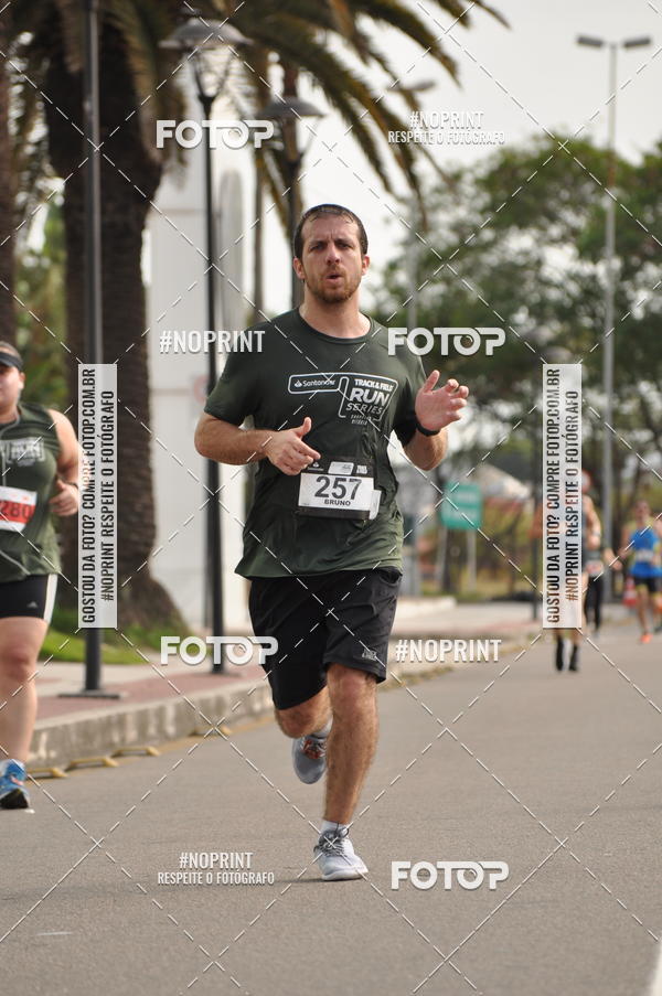 Buy your photos of the eventSANTANDER TRACK&FIELD RUN SERIES Shopping Vitria on Fotop