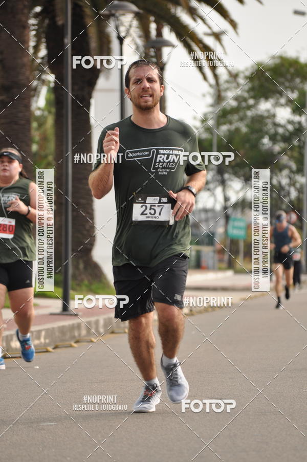 Buy your photos of the eventSANTANDER TRACK&FIELD RUN SERIES Shopping Vitria on Fotop