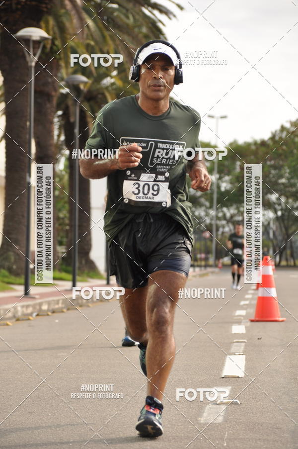 Buy your photos of the eventSANTANDER TRACK&FIELD RUN SERIES Shopping Vitria on Fotop