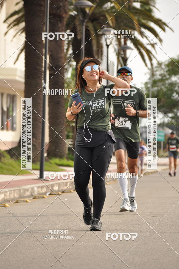Buy your photos of the eventSANTANDER TRACK&FIELD RUN SERIES Shopping Vitria on Fotop